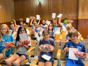 EL PROYECTO RECREO CIERRA LA TEMPORADA VISITANDO EL COLEGIO MARISTAS HUELVA